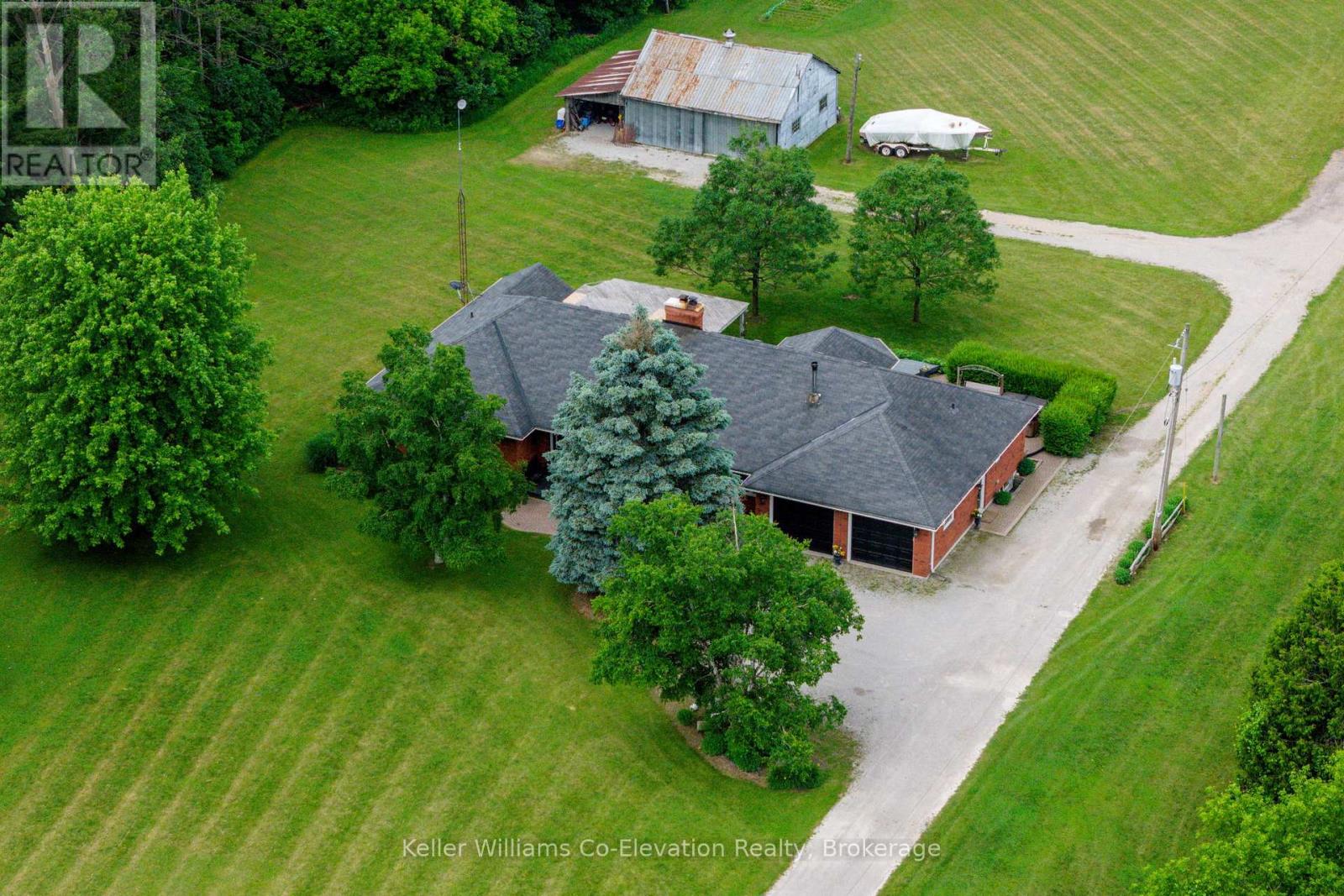 4060 10th Side Road, Bradford West Gwillimbury, Ontario  L3Z 3V2 - Photo 3 - N11942480