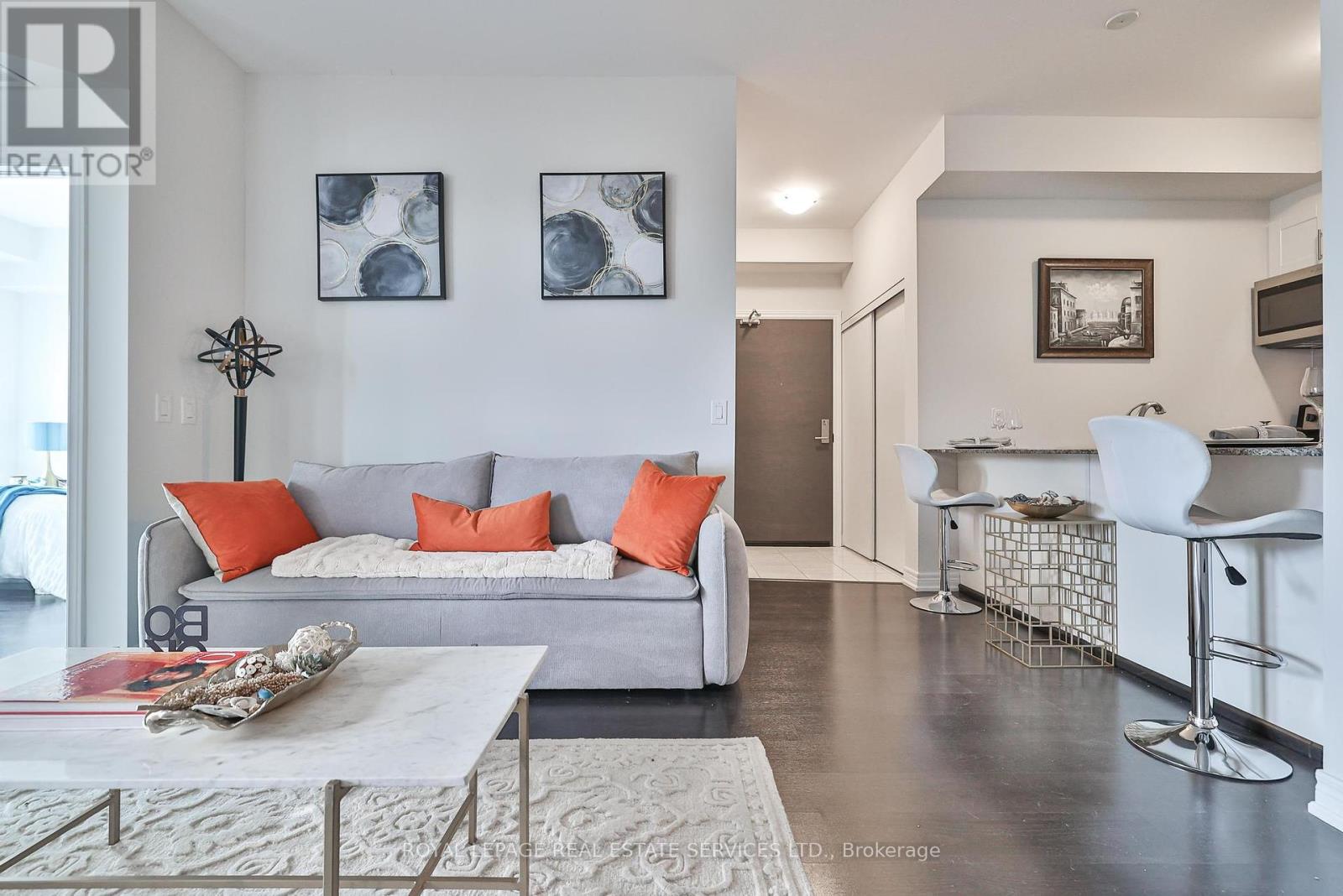 Property at 103 - 2393 BRONTE ROAD image 5