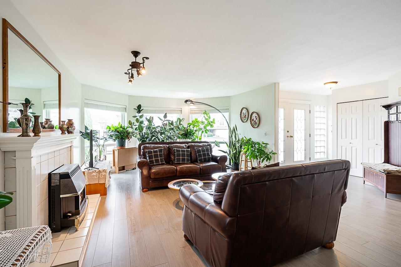 2992 152a Street, Surrey, British Columbia  V4P 1G7 - Photo 6 - R2960938