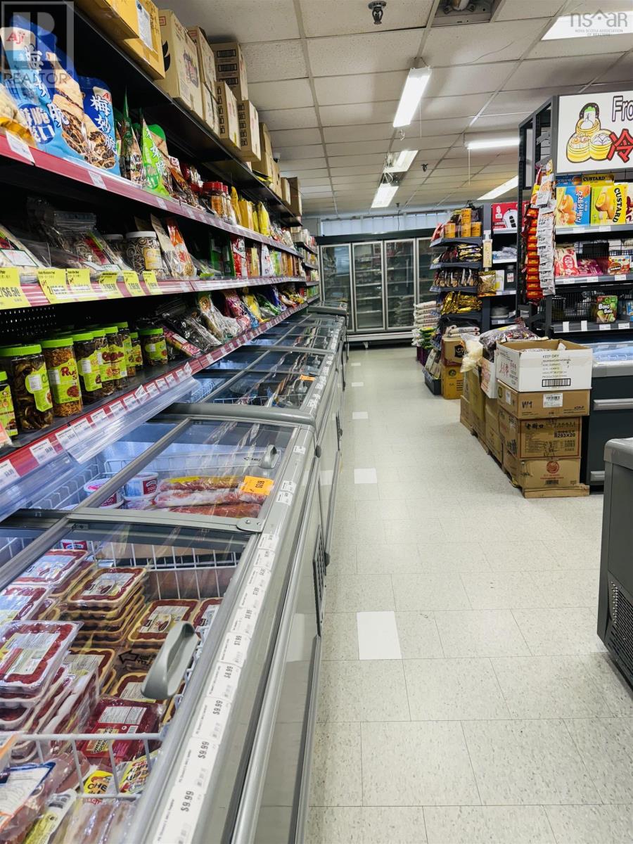 195 Wyse Road, Dartmouth, Nova Scotia  B3A 1N1 - Photo 7 - 202501783