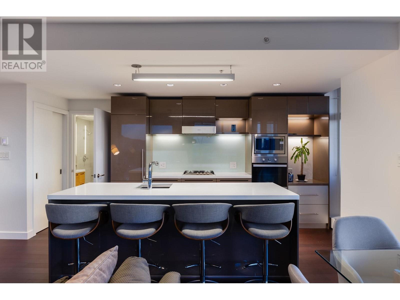 Listing Picture 12 of 40 : 4102 777 RICHARDS STREET, Vancouver / 溫哥華 - 魯藝地產 Yvonne Lu Group - MLS Medallion Club Member