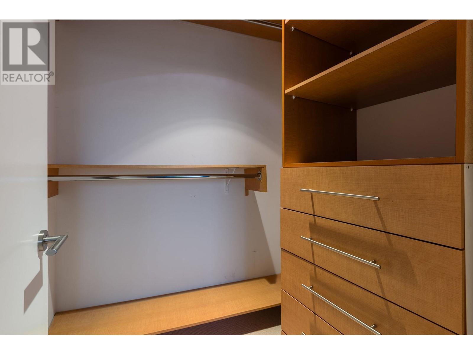 Listing Picture 15 of 40 : 4102 777 RICHARDS STREET, Vancouver / 溫哥華 - 魯藝地產 Yvonne Lu Group - MLS Medallion Club Member