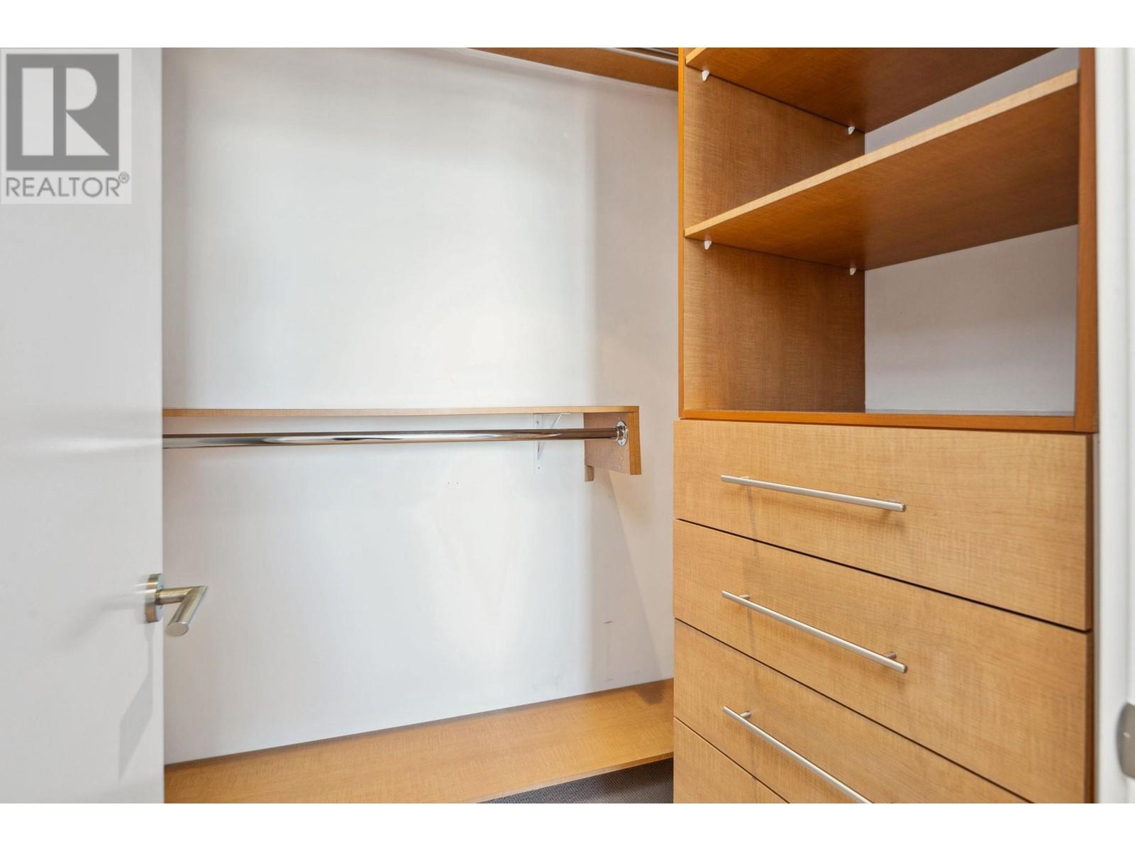 Listing Picture 30 of 40 : 4102 777 RICHARDS STREET, Vancouver / 溫哥華 - 魯藝地產 Yvonne Lu Group - MLS Medallion Club Member