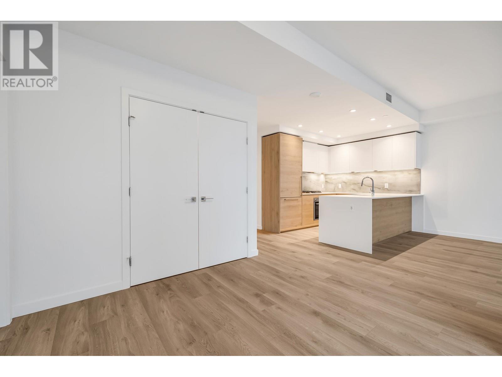 404 680 Quayside Drive, New Westminster, British Columbia  V3M 0P2 - Photo 16 - R2961003