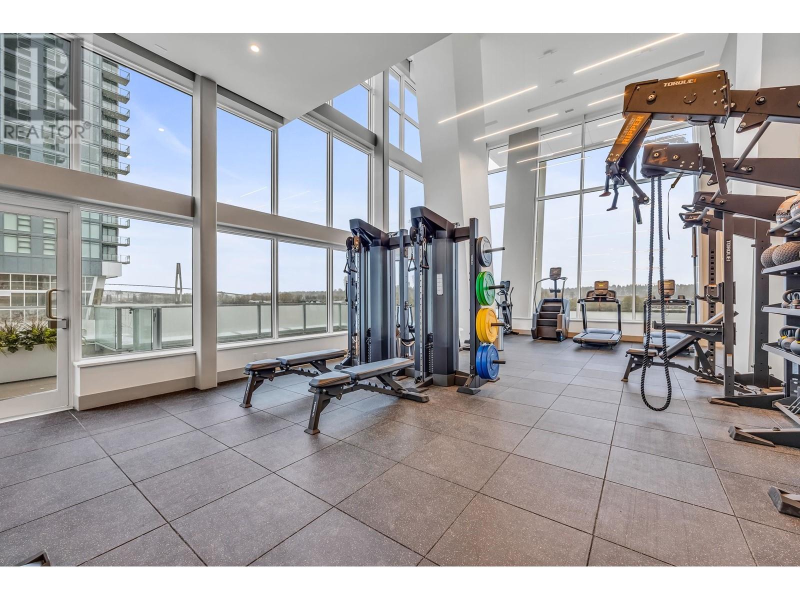 404 680 Quayside Drive, New Westminster, British Columbia  V3M 0P2 - Photo 8 - R2961003