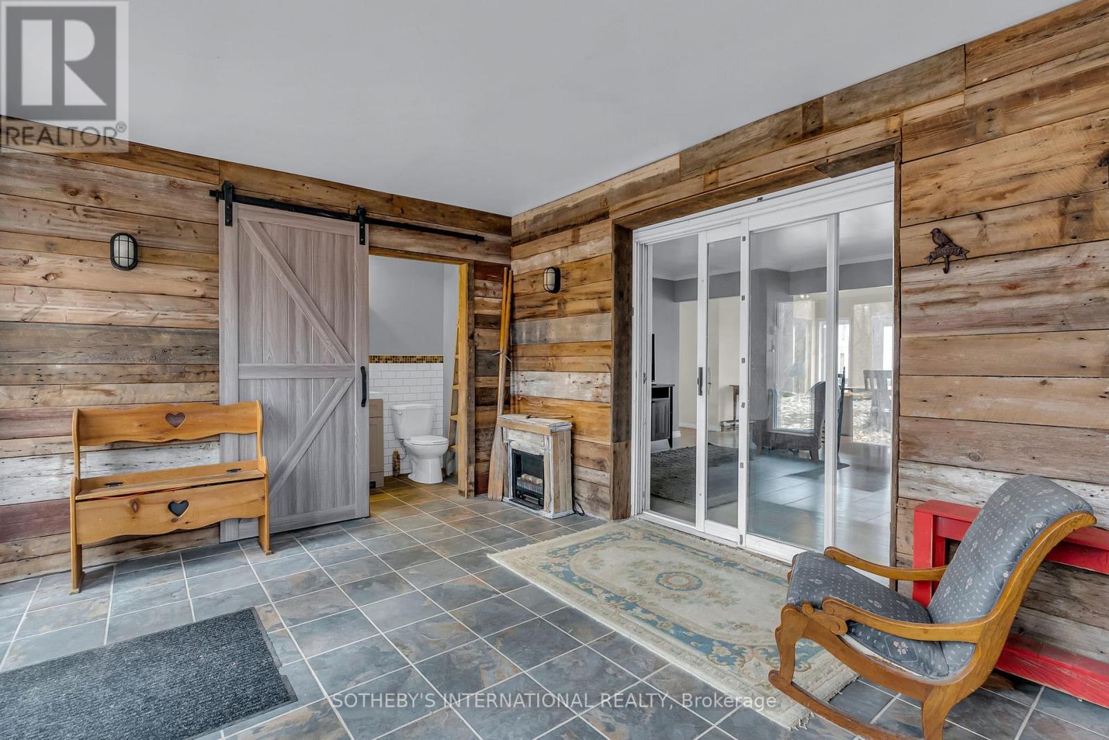 20820 South Service Road, South Glengarry, Ontario  K0C 1N0 - Photo 27 - X11944247
