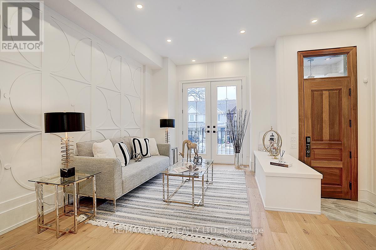 Property at 44 WAVERLEY ROAD image 4