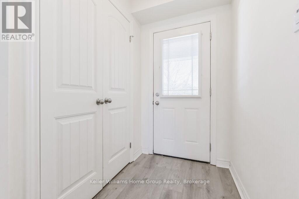 81 Westminster Crescent, Centre Wellington, Ontario  N1M 1C4 - Photo 4 - X11944314
