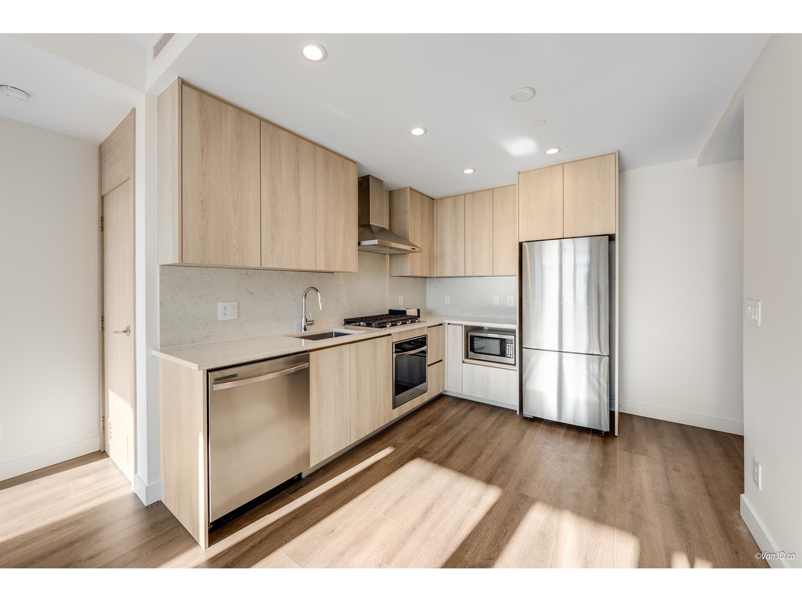2805 10731 King George Boulevard, Surrey, British Columbia  V3R 0N9 - Photo 6 - R2956264