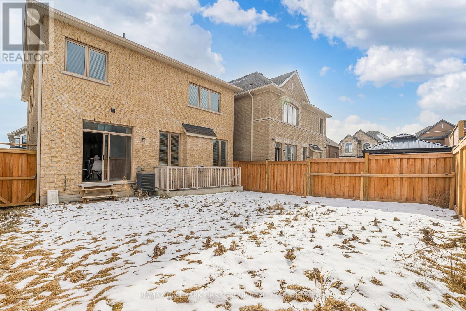 49 Walter Clifford Nesbitt Drive, Whitby, Ontario  L1P 0G5 - Photo 35 - E11944385
