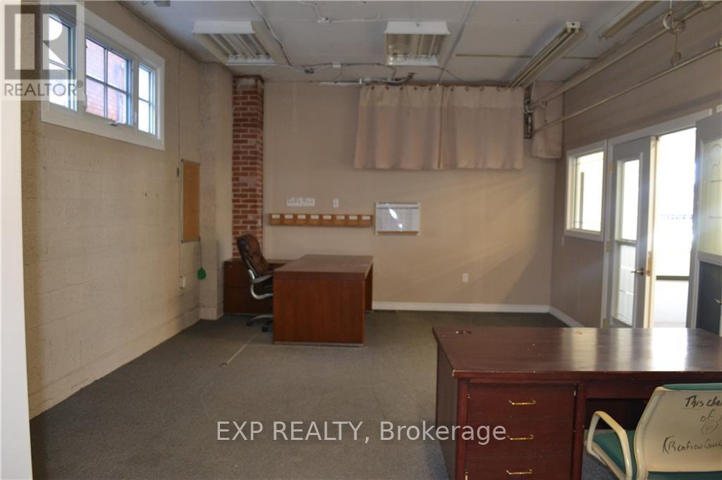 115-125 Plaunt Street S, Renfrew, Ontario  K7V 1M5 - Photo 19 - X11933031