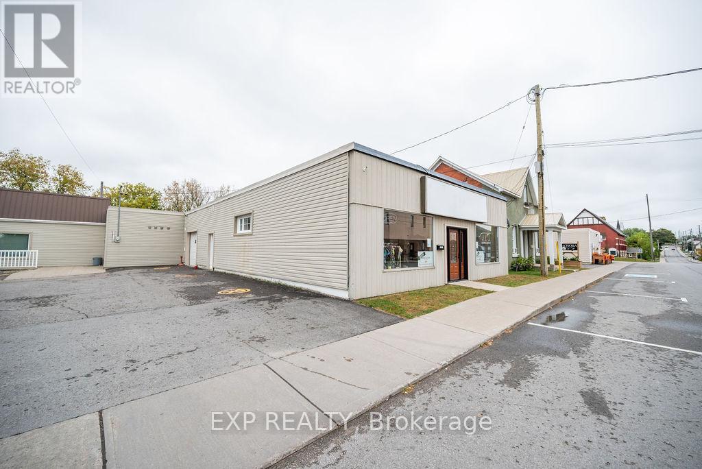 115-125 Plaunt Street S, Renfrew, Ontario  K7V 1M5 - Photo 6 - X11933031