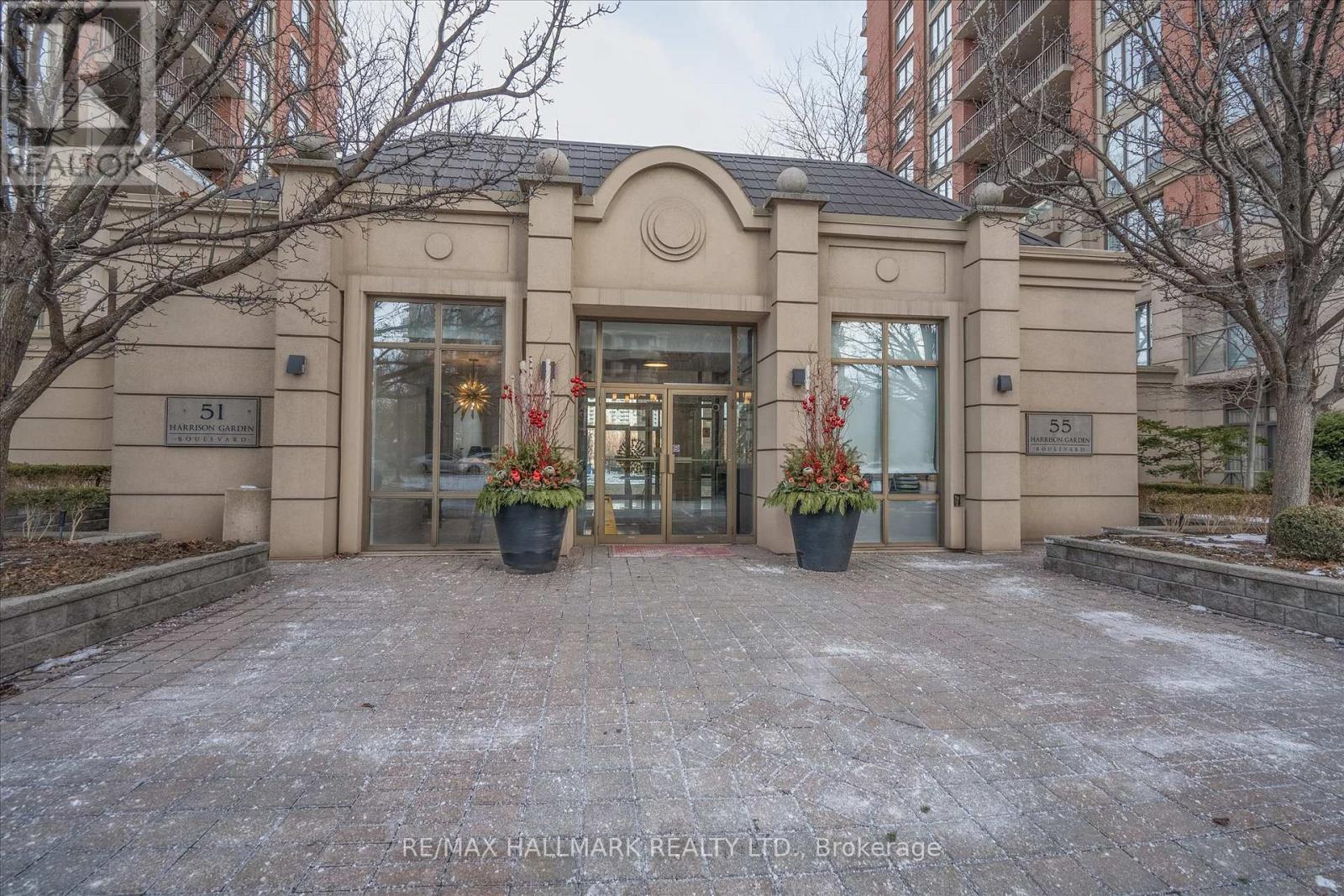 305 - 55 Harrison Garden Boulevard, Toronto, Ontario  M2N 7G3 - Photo 3 - C11939388