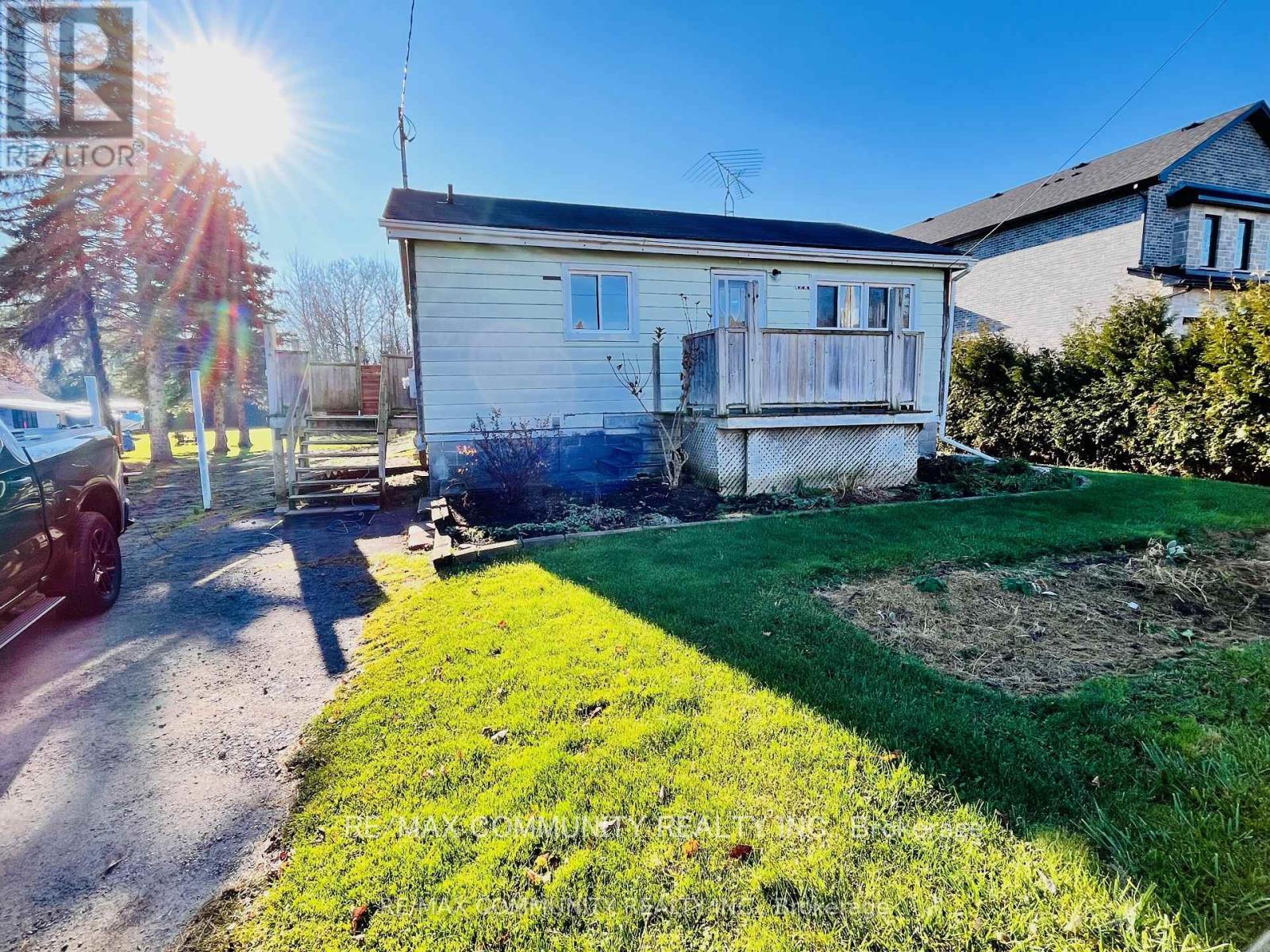 2037 Nash Road, Clarington, Ontario  L1C 3K4 - Photo 2 - E11943261