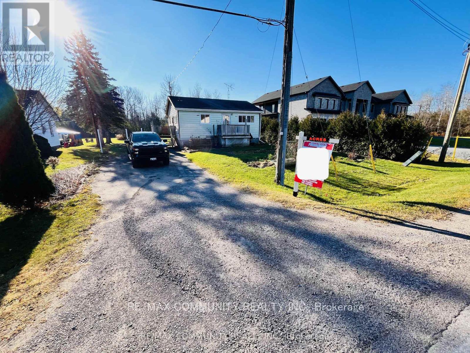 2037 Nash Road, Clarington, Ontario  L1C 3K4 - Photo 4 - E11943261