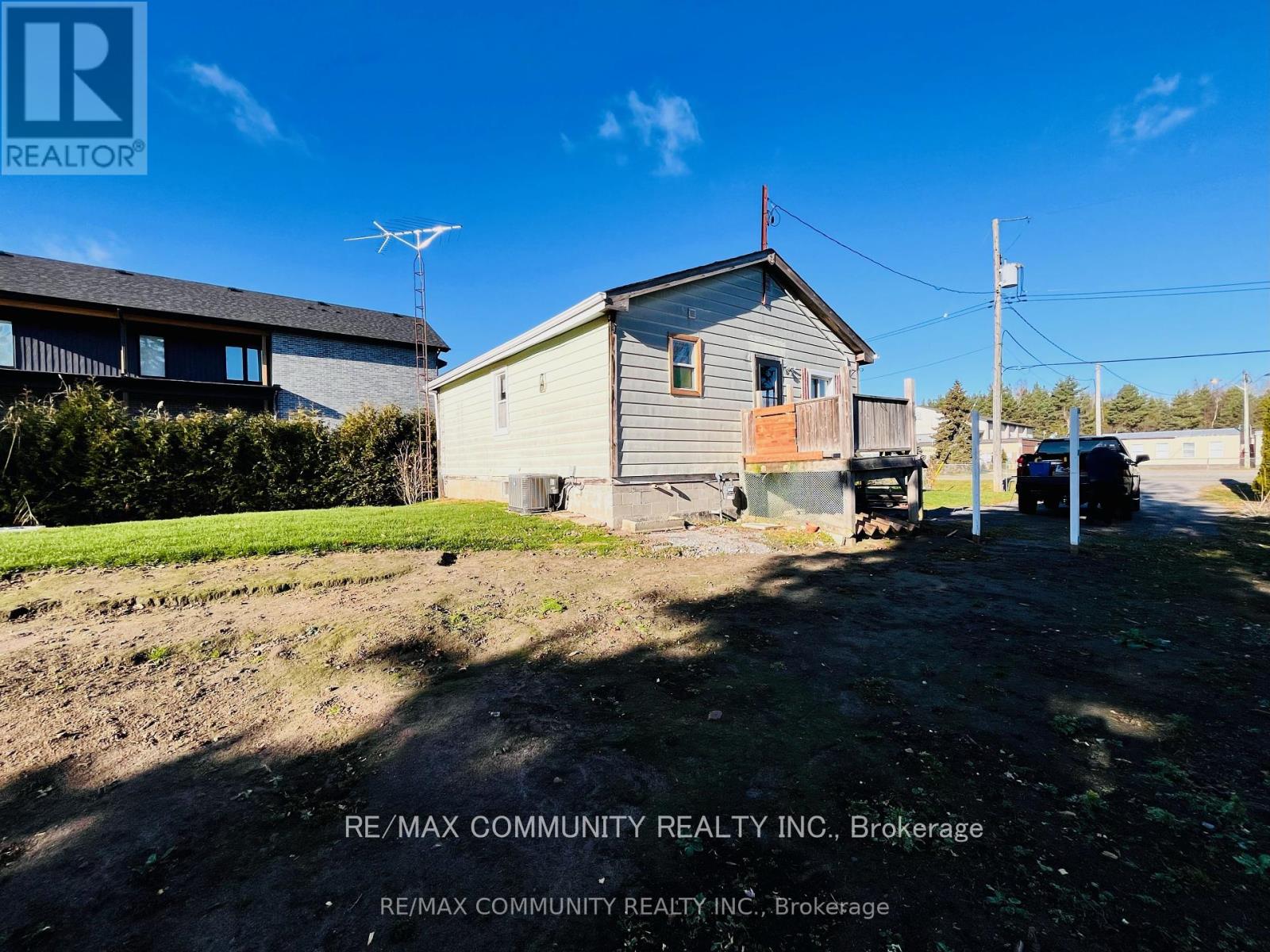 2037 Nash Road, Clarington, Ontario  L1C 3K4 - Photo 5 - E11943261