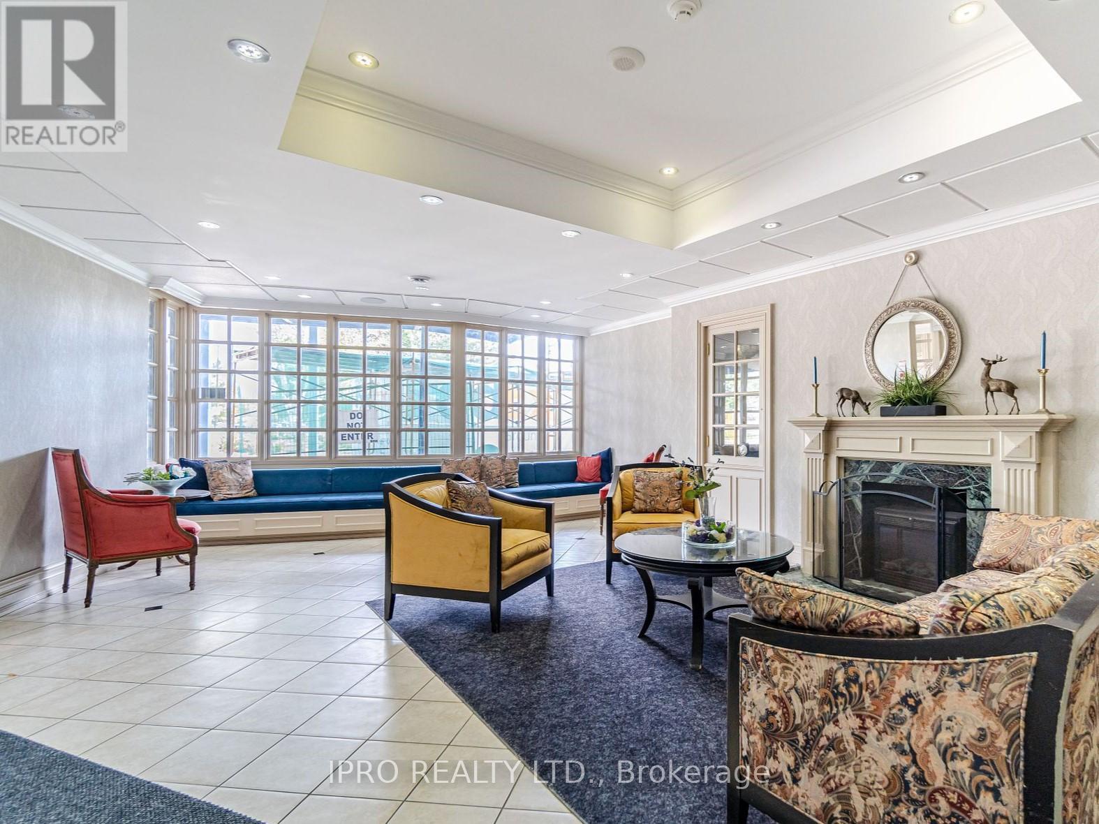 Property at 808 - 1360 RATHBURN ROAD E image 3