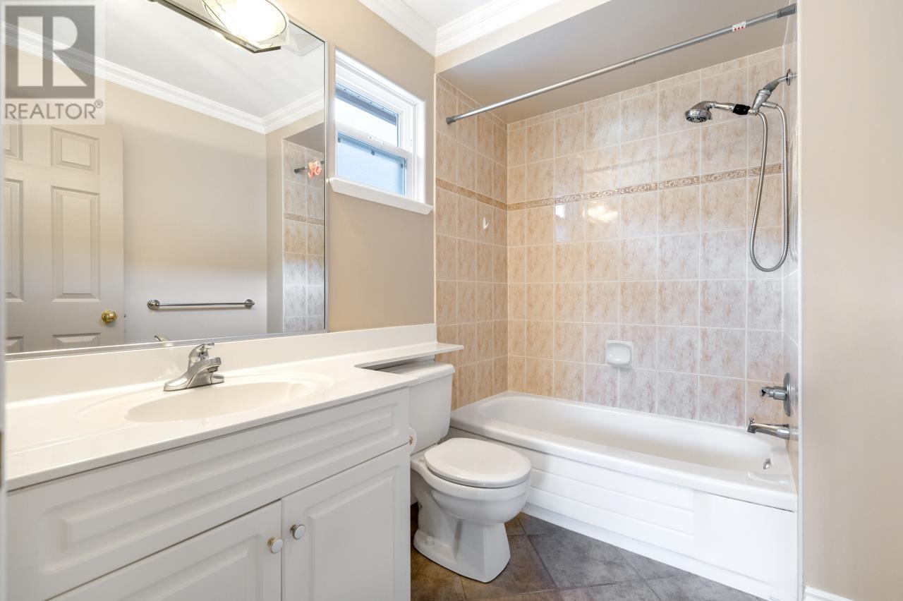 Listing Picture 26 of 35 : 6288 DOVER ROAD, Richmond / 烈治文 - 魯藝地產 Yvonne Lu Group - MLS Medallion Club Member