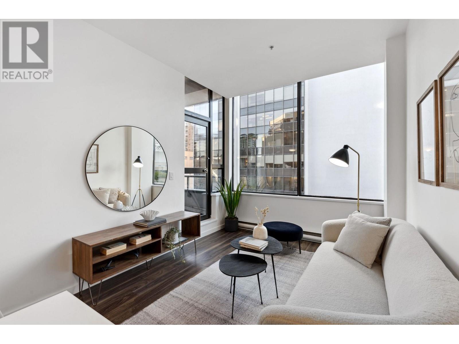 Listing Picture 9 of 24 : 814 1010 HOWE STREET, Vancouver / 溫哥華 - 魯藝地產 Yvonne Lu Group - MLS Medallion Club Member