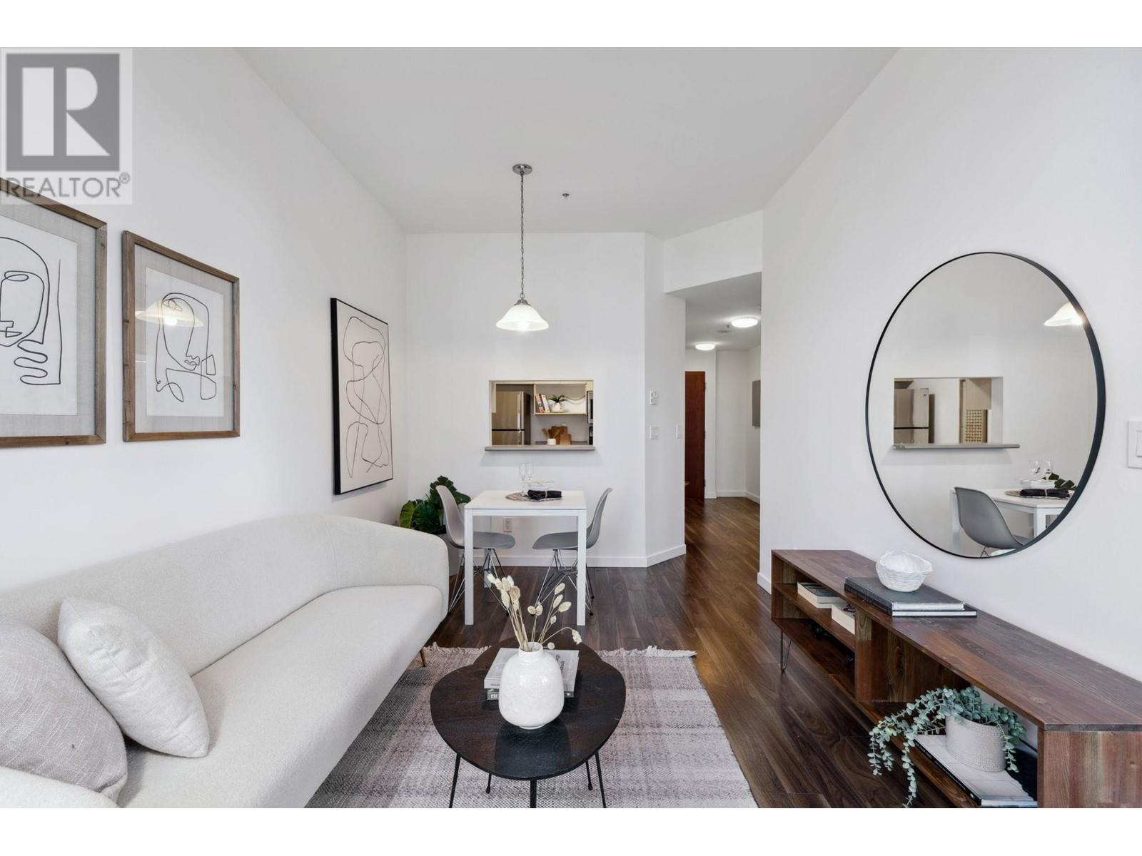 Listing Picture 8 of 24 : 814 1010 HOWE STREET, Vancouver / 溫哥華 - 魯藝地產 Yvonne Lu Group - MLS Medallion Club Member