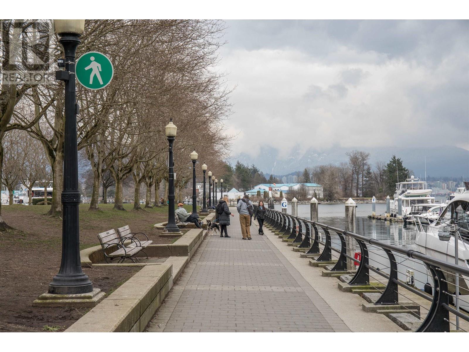 Listing Picture 30 of 36 : 2106 620 CARDERO STREET, Vancouver / 溫哥華 - 魯藝地產 Yvonne Lu Group - MLS Medallion Club Member