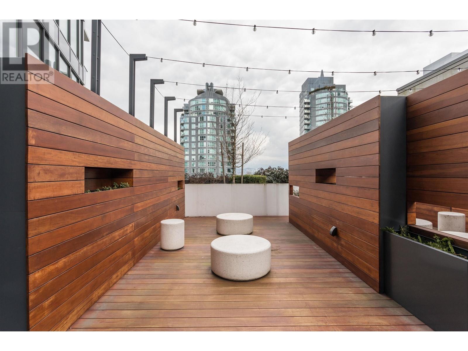 Listing Picture 24 of 36 : 2106 620 CARDERO STREET, Vancouver / 溫哥華 - 魯藝地產 Yvonne Lu Group - MLS Medallion Club Member