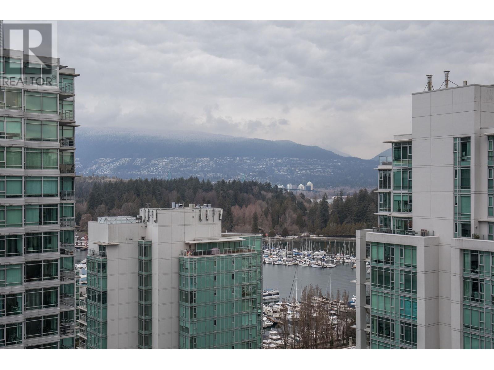 Listing Picture 15 of 36 : 2106 620 CARDERO STREET, Vancouver / 溫哥華 - 魯藝地產 Yvonne Lu Group - MLS Medallion Club Member