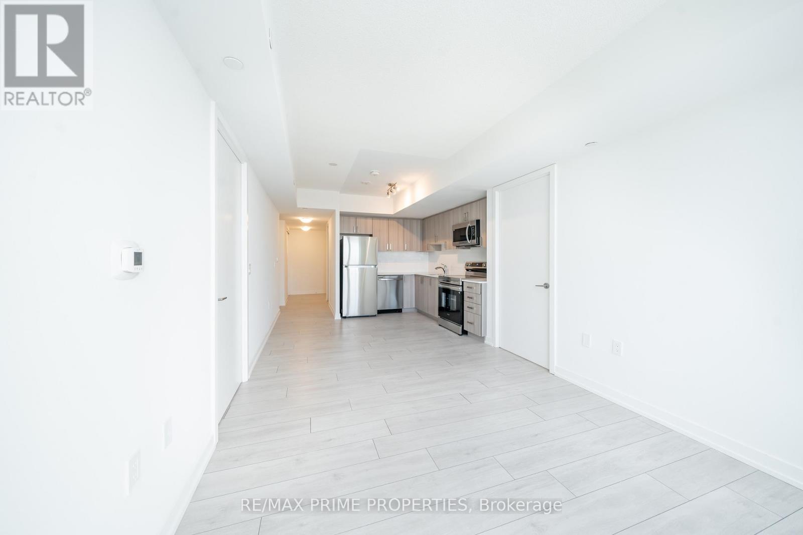 605 - 556 Marlee Avenue, Toronto, Ontario  M6B 0B1 - Photo 4 - W11943408