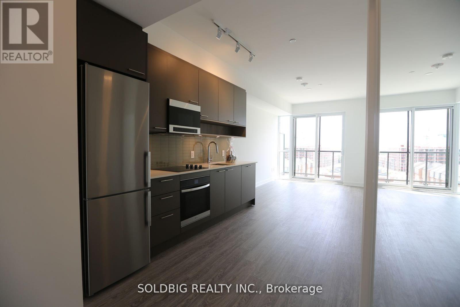 712 - 3005 Pine Glen Road, Oakville, Ontario  L6M 5P5 - Photo 1 - W11943410