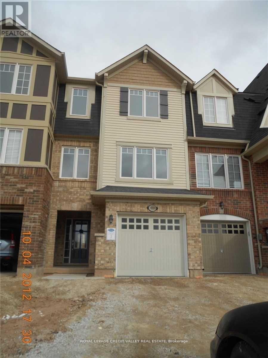 5 Signature Lane, Brampton, Ontario  L7A 0T2 - Photo 1 - W11920254