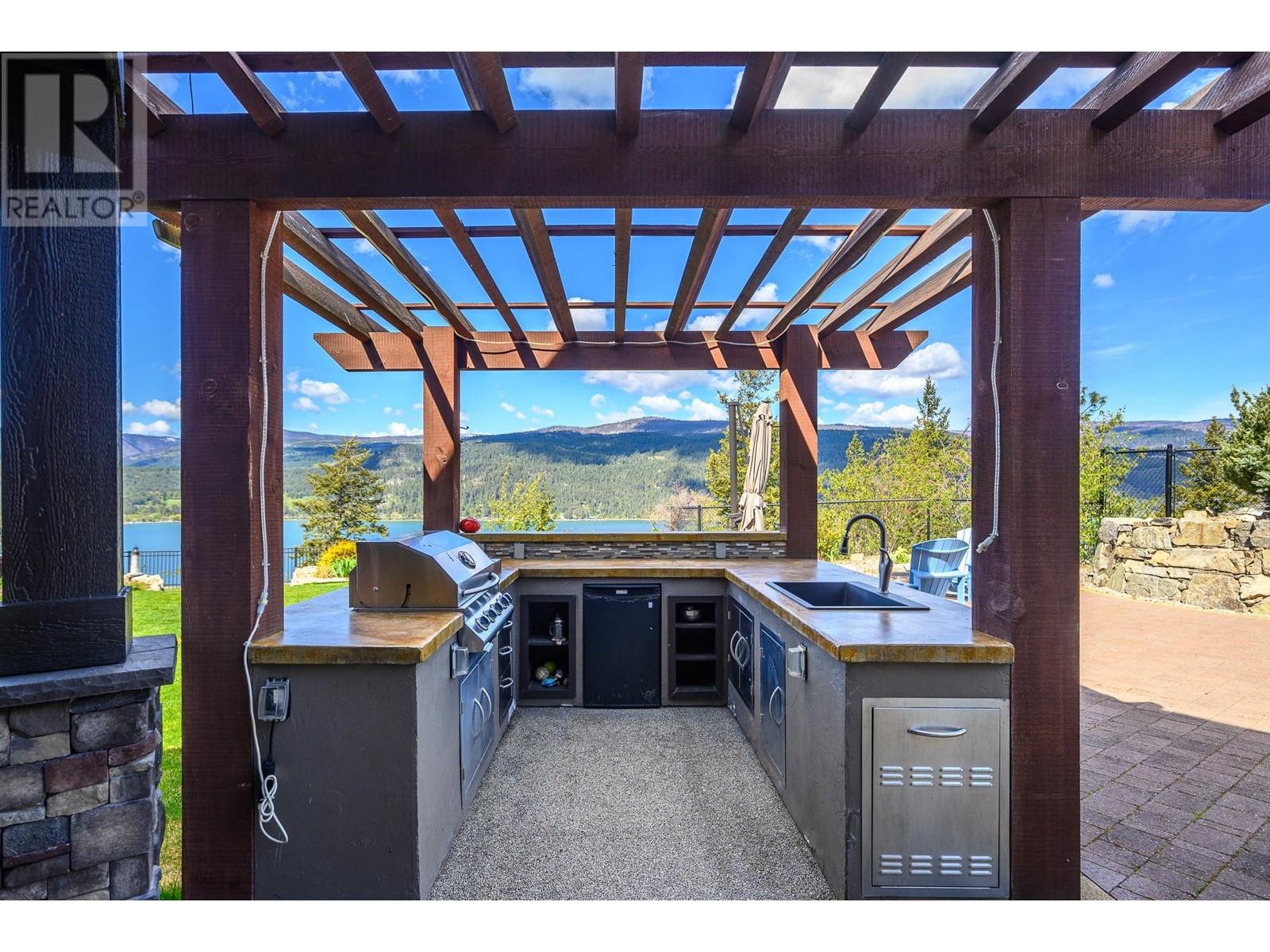 69 Swallows Place, Vernon, British Columbia  V1H 1F4 - Photo 50 - 10332645