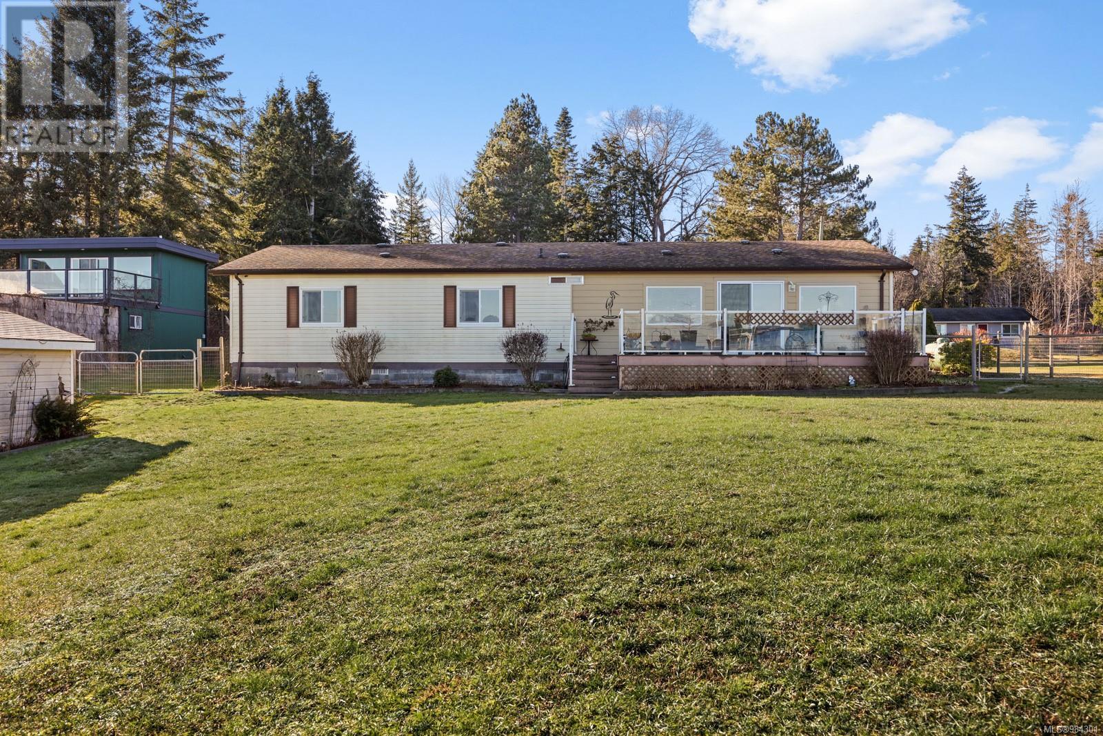 7442 Yake Rd, Fanny Bay, British Columbia  V0R 1W0 - Photo 35 - 984301