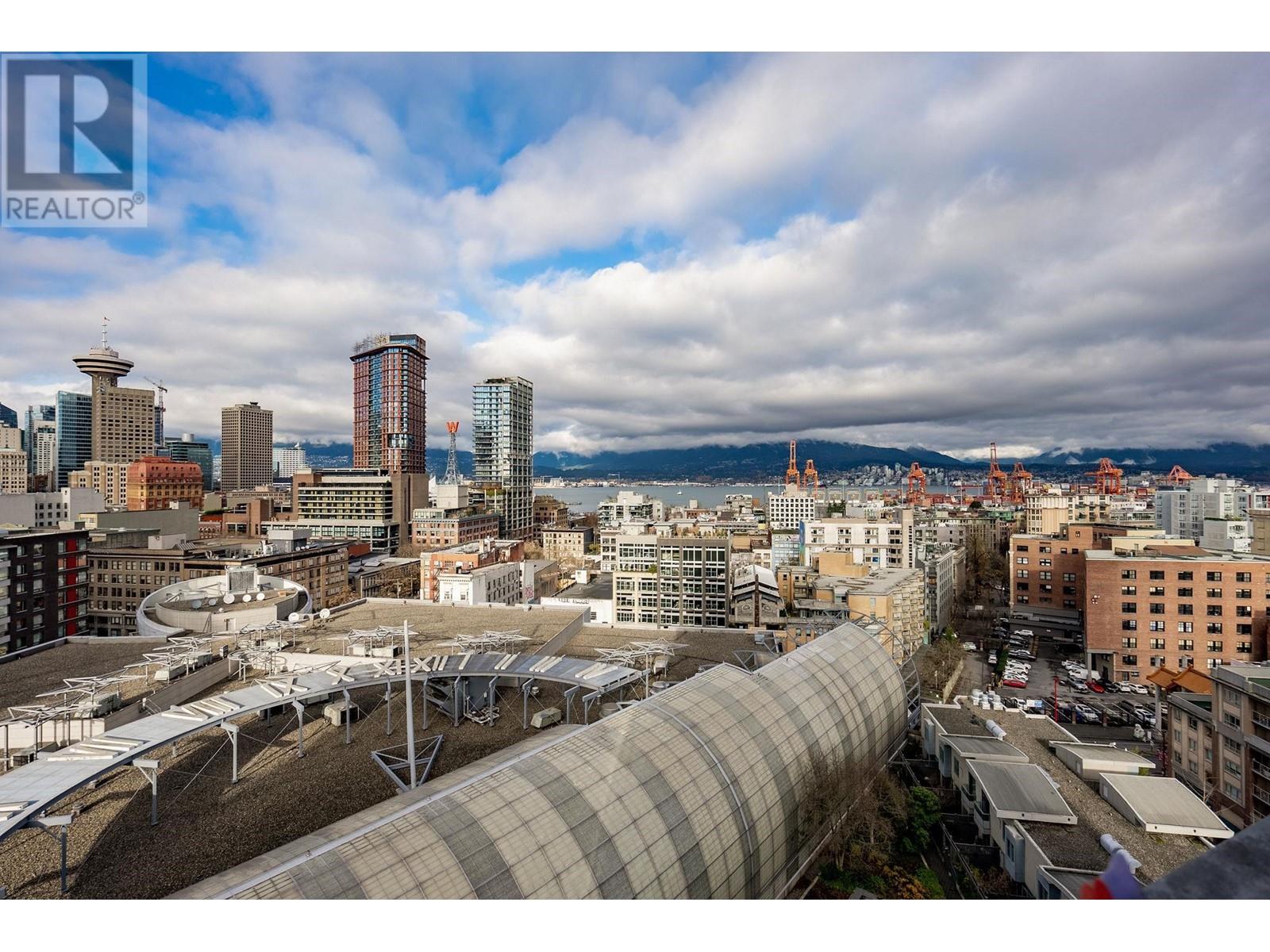 Listing Picture 15 of 35 : 1803 63 KEEFER PLACE, Vancouver / 溫哥華 - 魯藝地產 Yvonne Lu Group - MLS Medallion Club Member