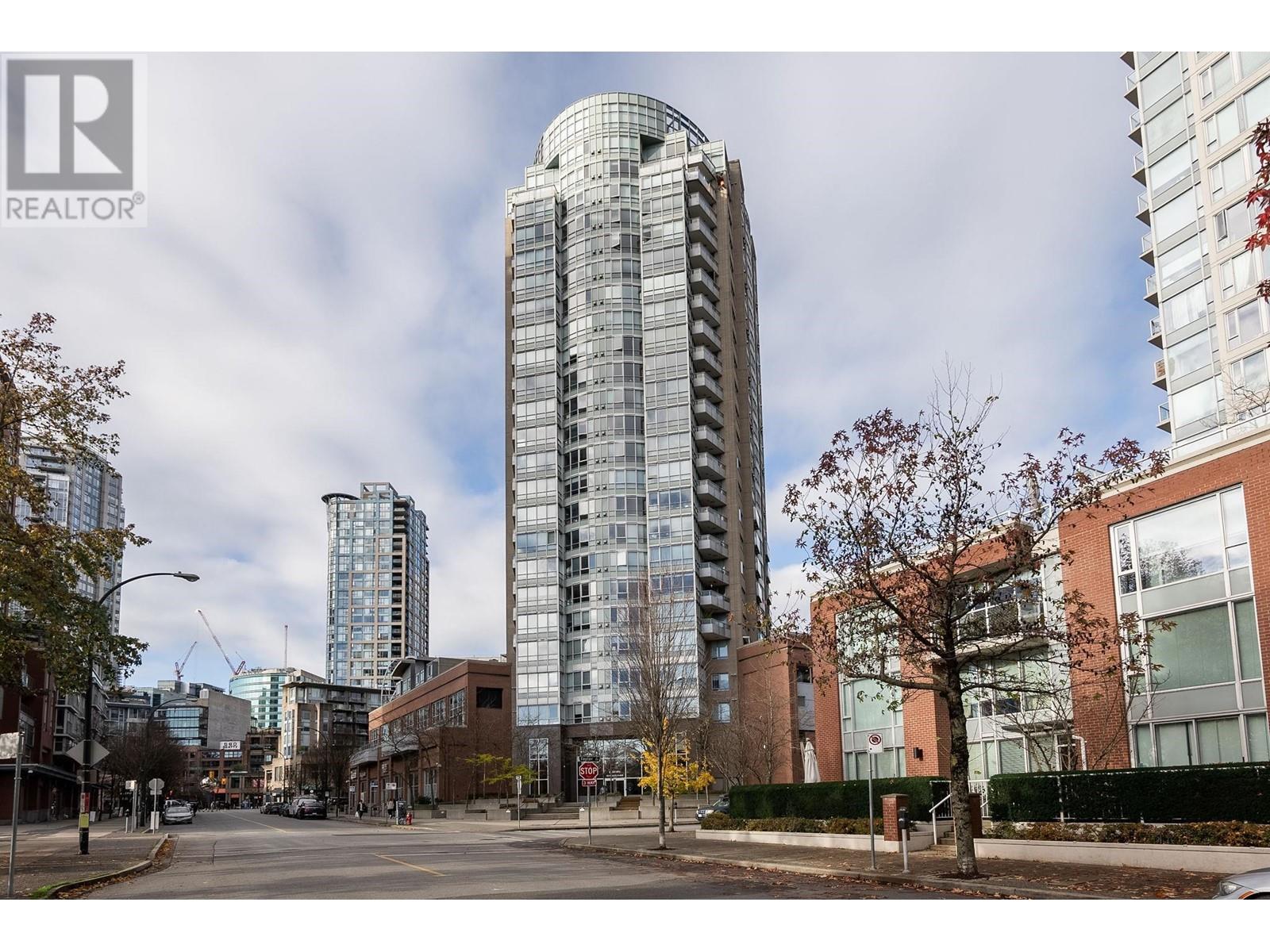 Listing Picture 25 of 35 : 1803 63 KEEFER PLACE, Vancouver / 溫哥華 - 魯藝地產 Yvonne Lu Group - MLS Medallion Club Member