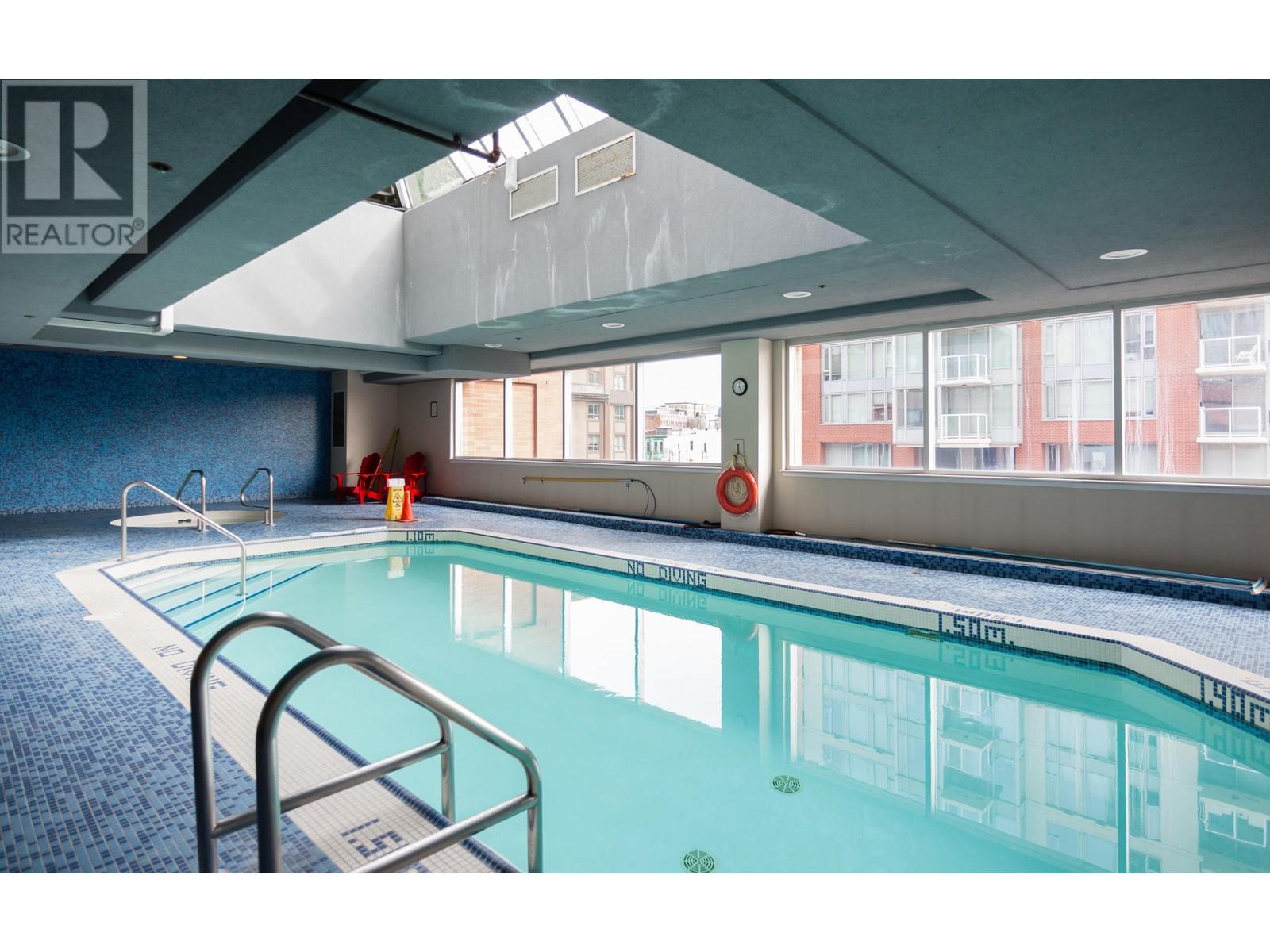 Listing Picture 28 of 35 : 1803 63 KEEFER PLACE, Vancouver / 溫哥華 - 魯藝地產 Yvonne Lu Group - MLS Medallion Club Member