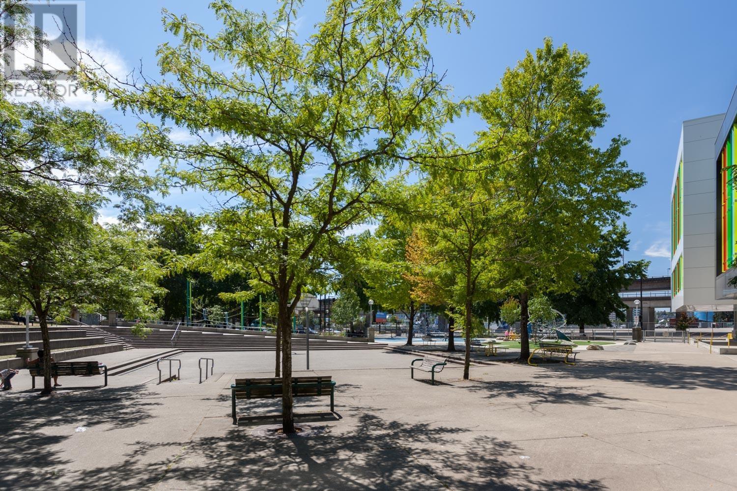 Listing Picture 34 of 35 : 1803 63 KEEFER PLACE, Vancouver / 溫哥華 - 魯藝地產 Yvonne Lu Group - MLS Medallion Club Member