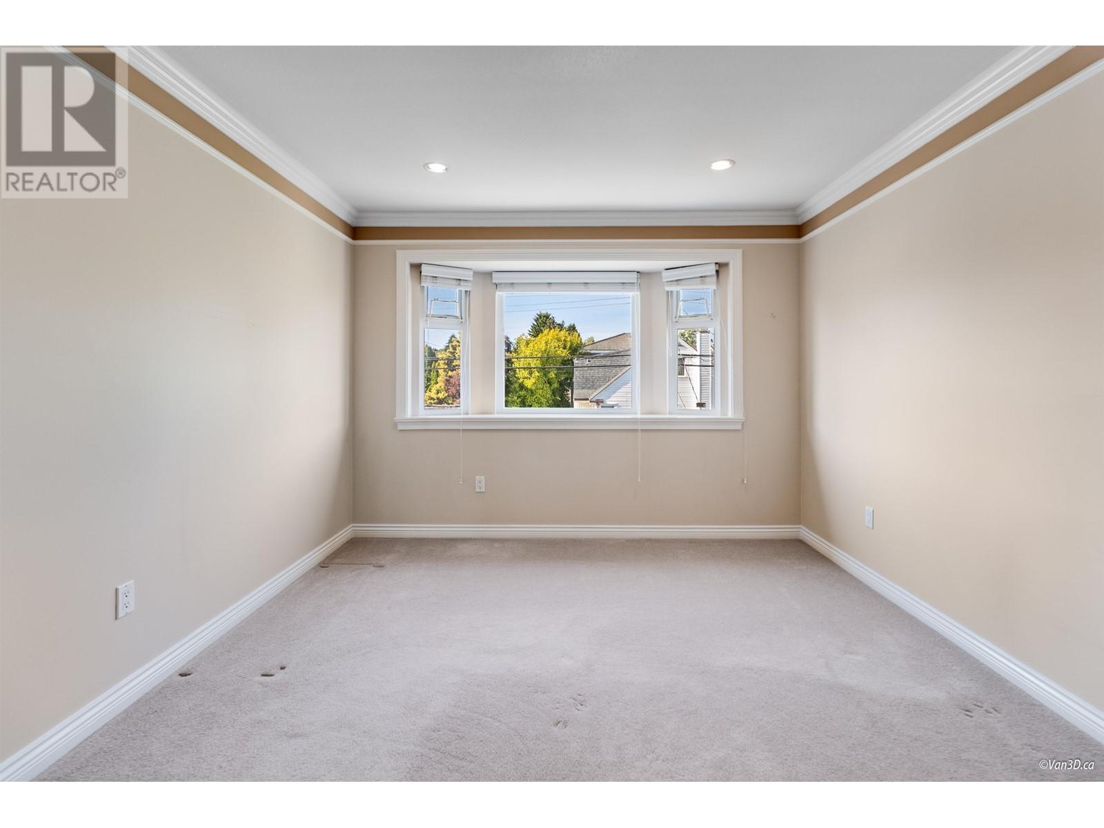 Listing Picture 14 of 25 : 229 W 41ST AVENUE, Vancouver / 溫哥華 - 魯藝地產 Yvonne Lu Group - MLS Medallion Club Member