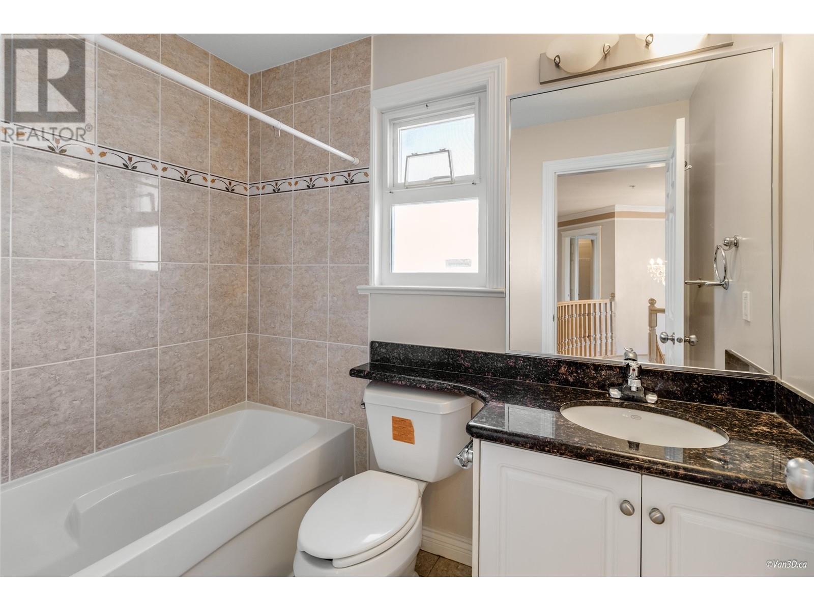 Listing Picture 20 of 25 : 229 W 41ST AVENUE, Vancouver / 溫哥華 - 魯藝地產 Yvonne Lu Group - MLS Medallion Club Member