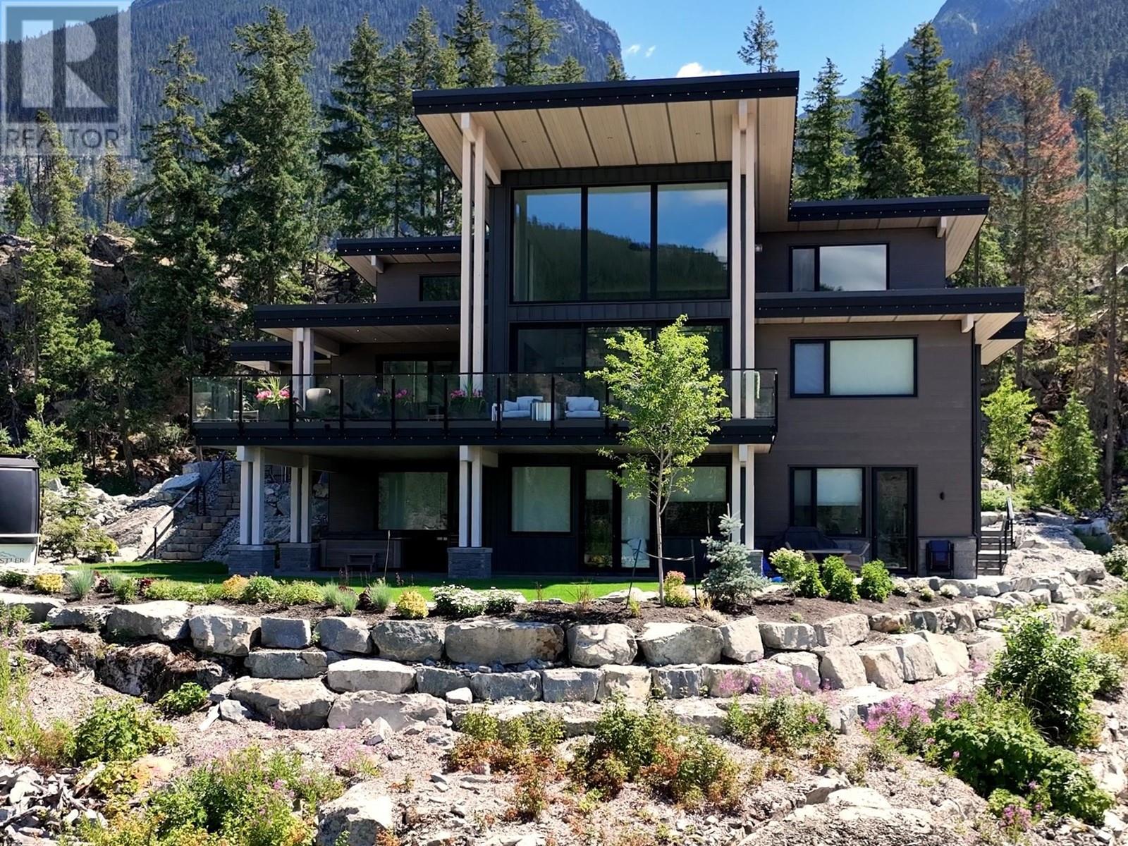 9292 Stellar's Way, Whistler, British Columbia  V8E 1M1 - Photo 34 - R2961130