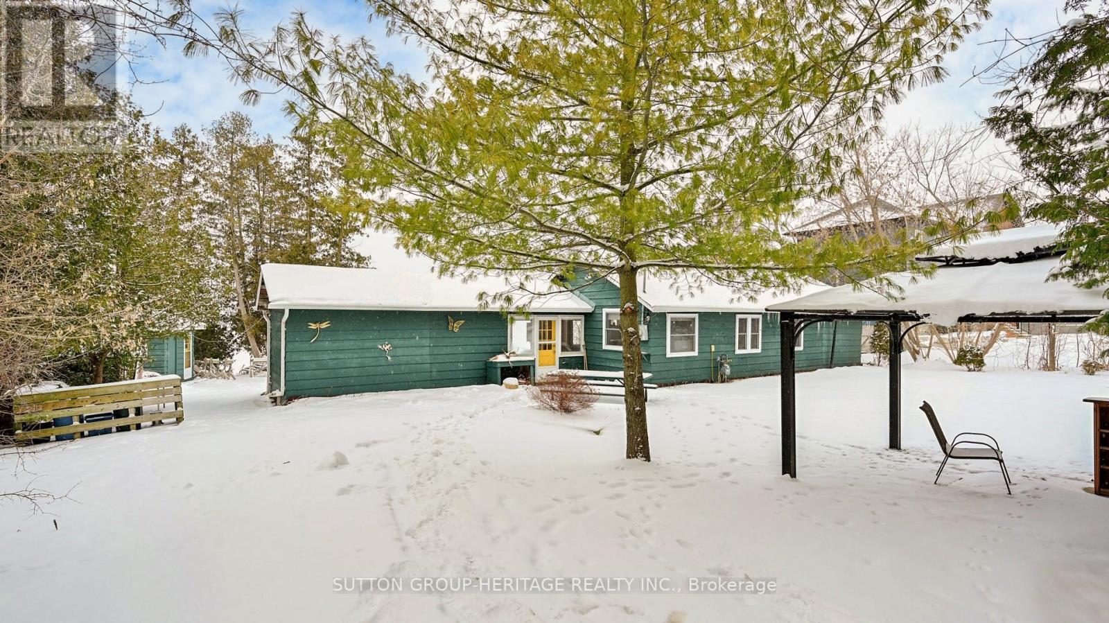 Property at 185 CEDAR GROVE DRIVE image 1