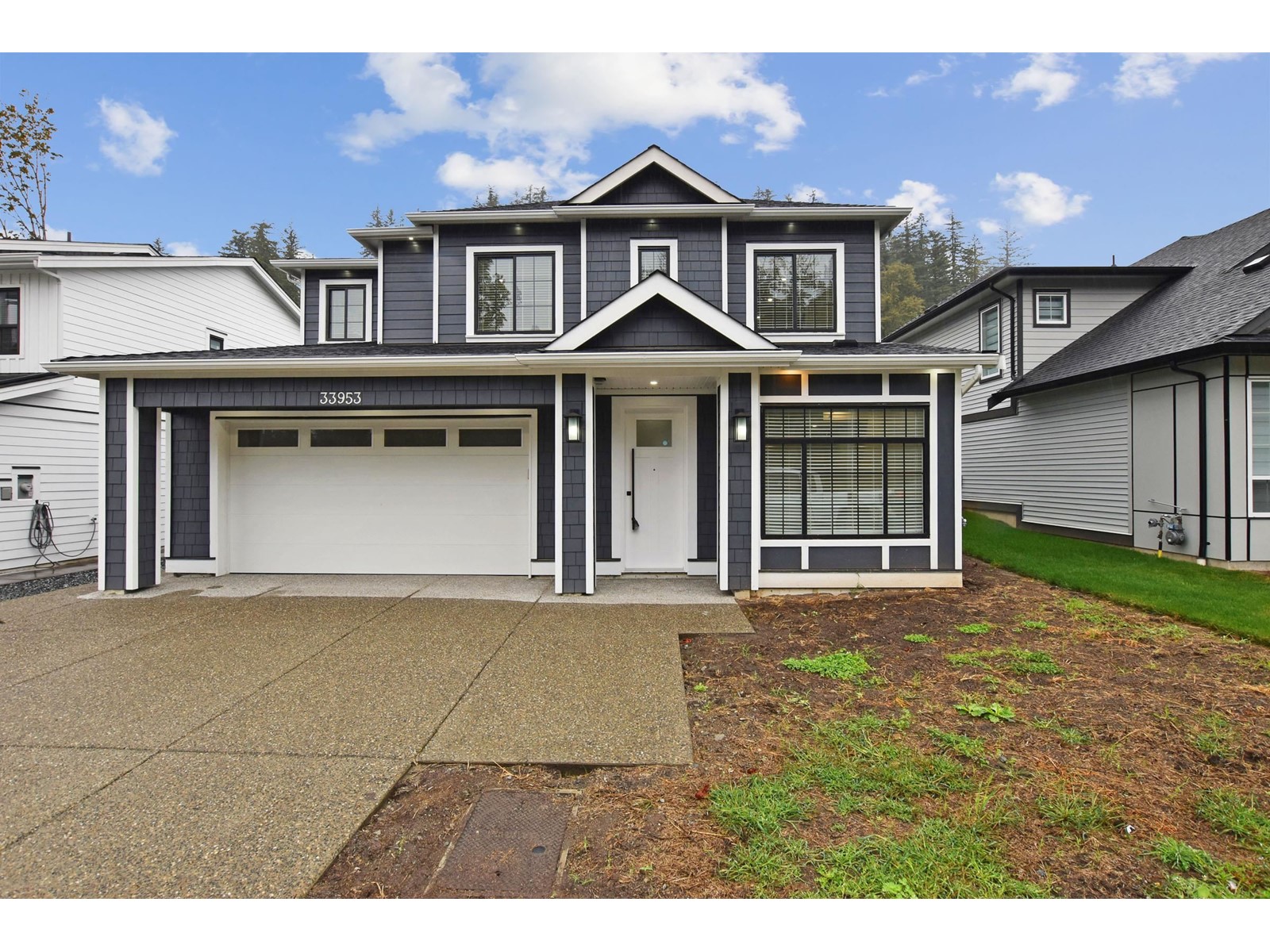 Property at 33953 BEST AVENUE image 2