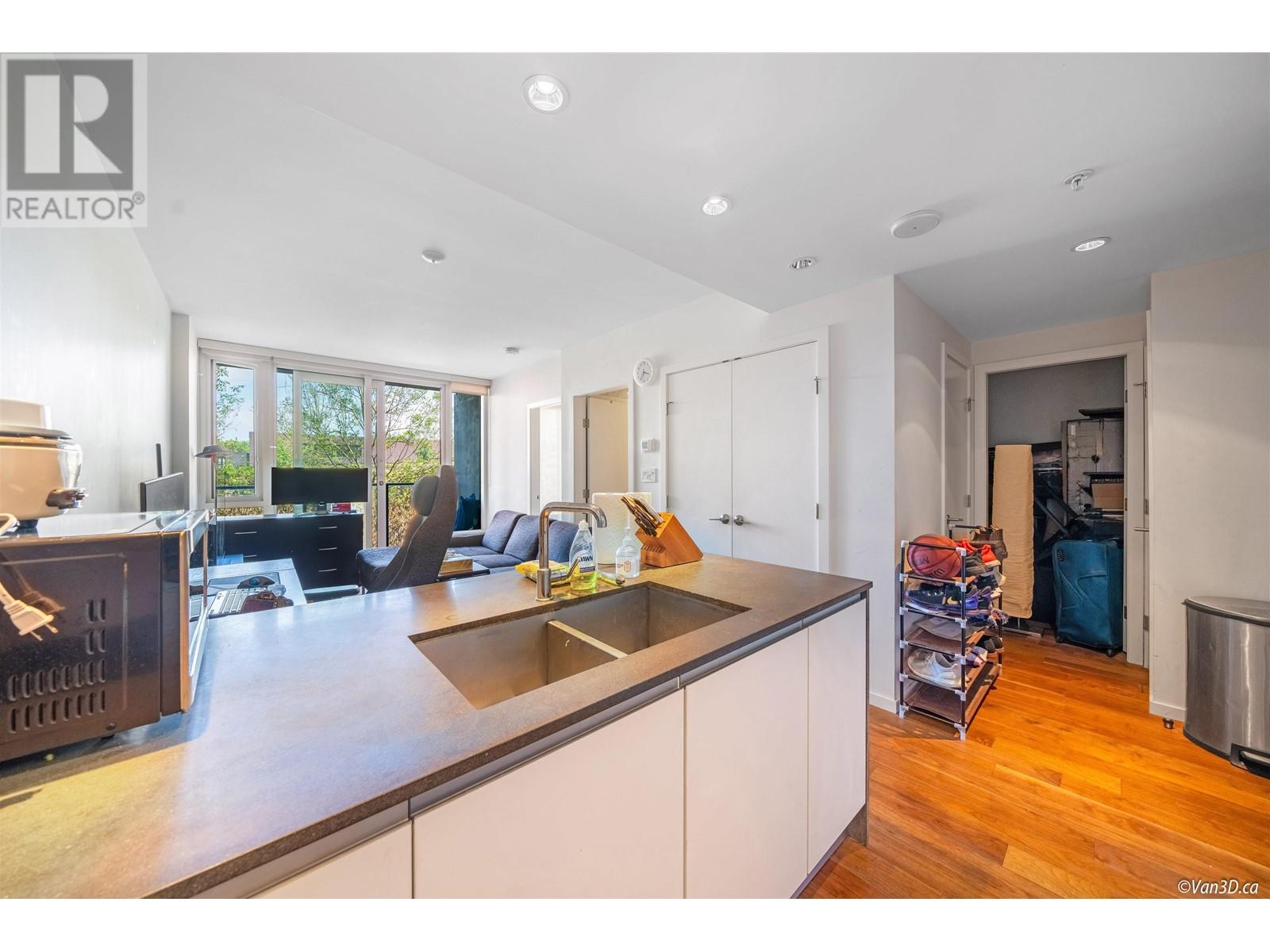 Property at 608 8488 CORNISH STREET image 4