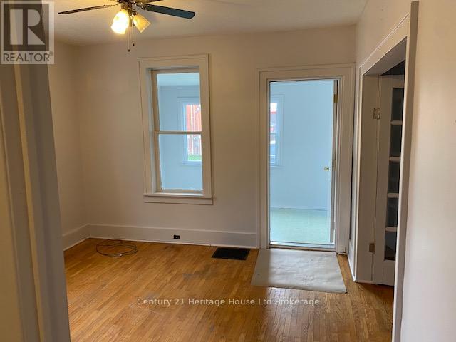 2 Elgin Street W, Norwich, Ontario  N0J 1P0 - Photo 38 - X11944530