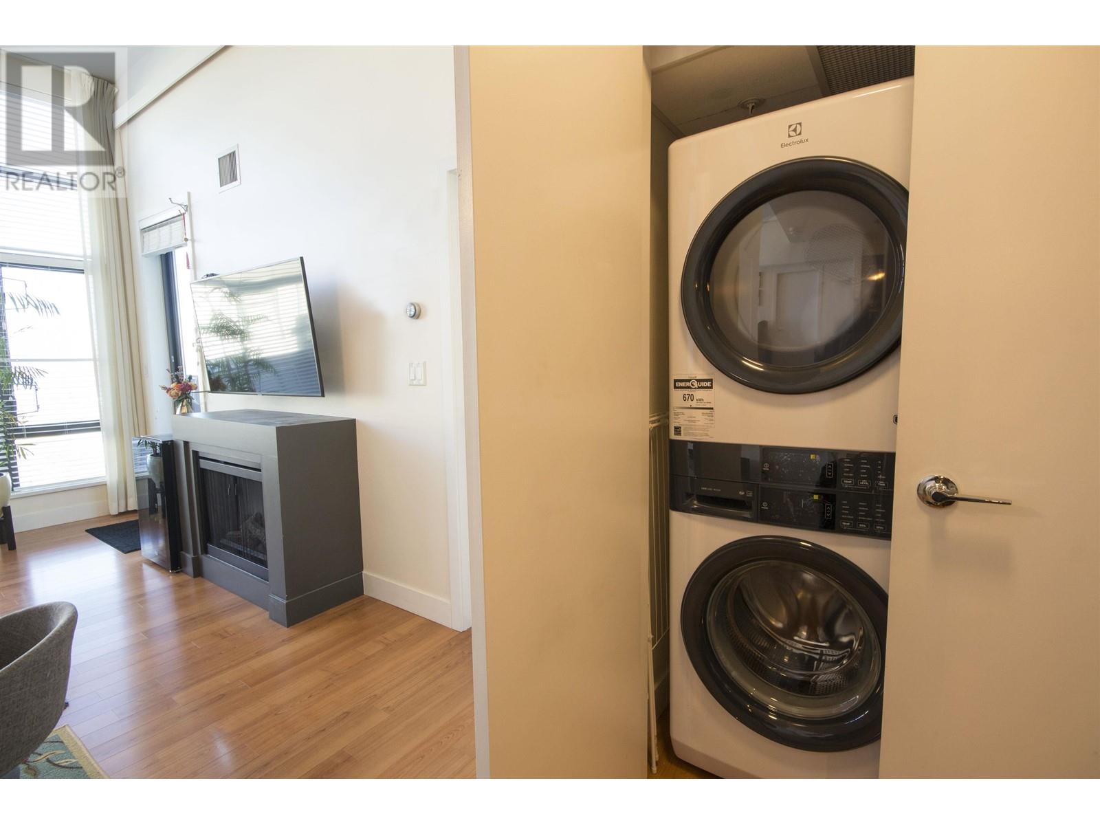 Listing Picture 28 of 33 : 409 14200 RIVERPORT WAY, Richmond / 烈治文 - 魯藝地產 Yvonne Lu Group - MLS Medallion Club Member