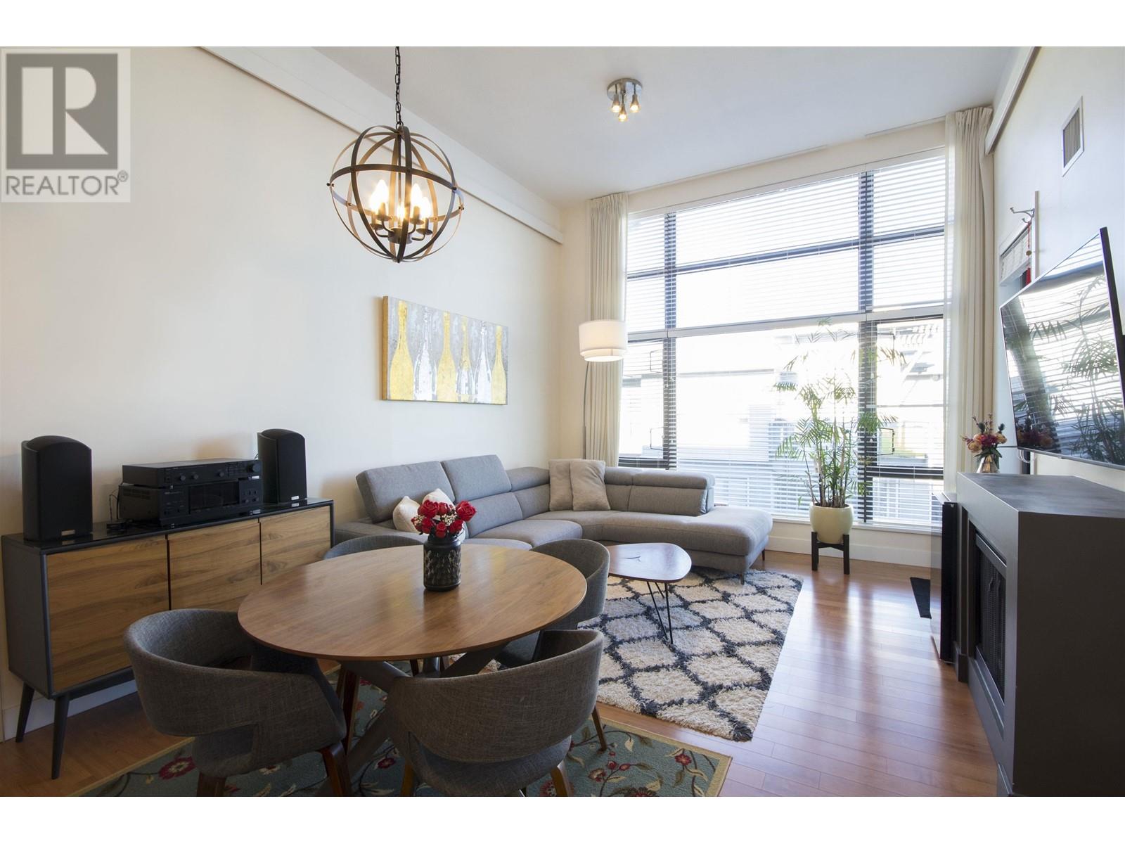 Listing Picture 18 of 33 : 409 14200 RIVERPORT WAY, Richmond / 烈治文 - 魯藝地產 Yvonne Lu Group - MLS Medallion Club Member