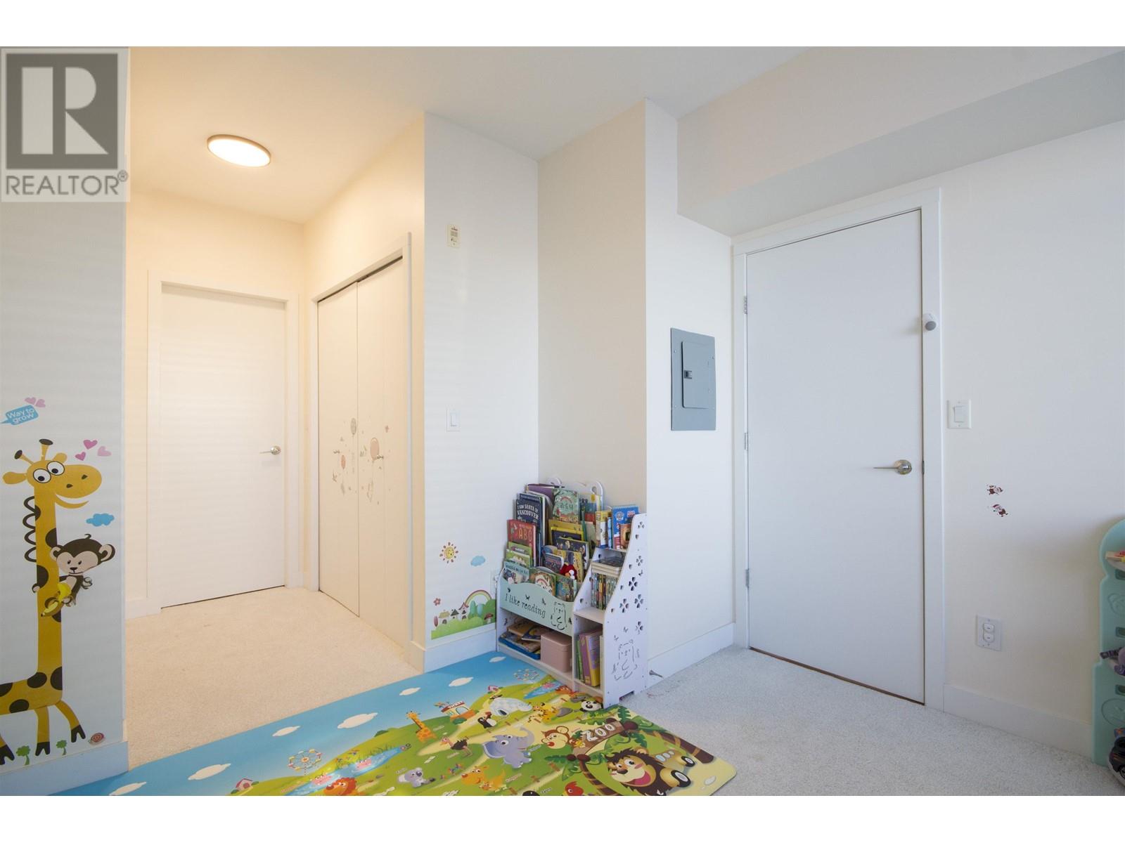 Listing Picture 10 of 33 : 409 14200 RIVERPORT WAY, Richmond / 烈治文 - 魯藝地產 Yvonne Lu Group - MLS Medallion Club Member