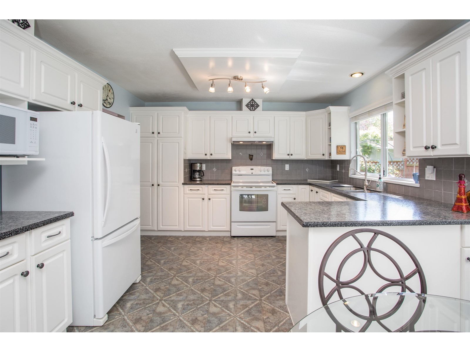1539 161 Street, Surrey, British Columbia  V4A 4X9 - Photo 10 - R2960645