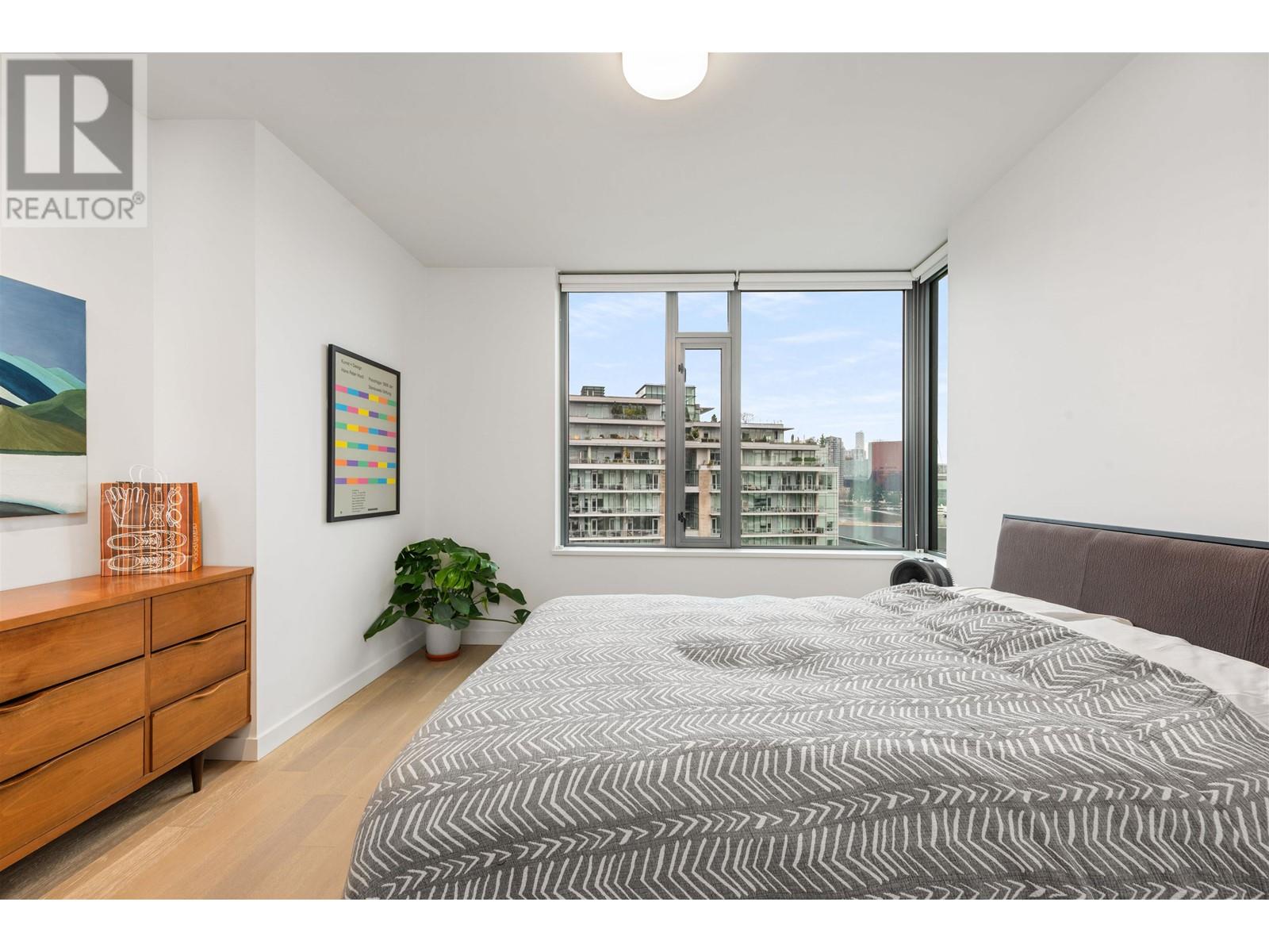 Listing Picture 17 of 31 : 903 1678 PULLMAN PORTER STREET, Vancouver / 溫哥華 - 魯藝地產 Yvonne Lu Group - MLS Medallion Club Member