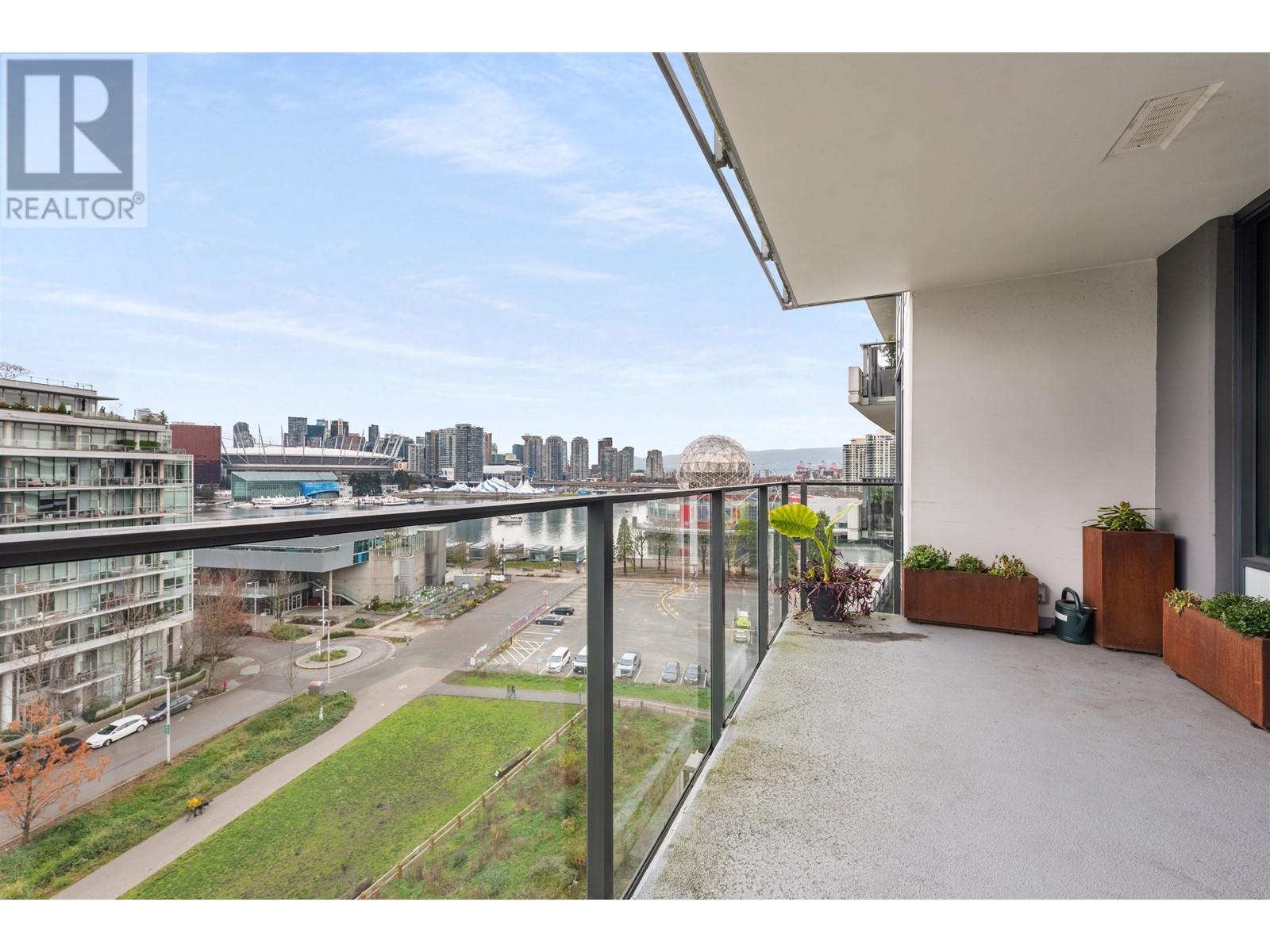 Listing Picture 28 of 31 : 903 1678 PULLMAN PORTER STREET, Vancouver / 溫哥華 - 魯藝地產 Yvonne Lu Group - MLS Medallion Club Member