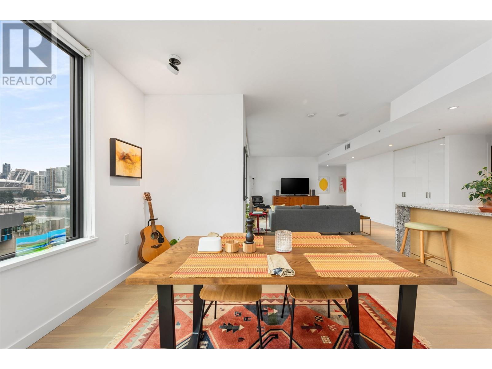 Listing Picture 15 of 31 : 903 1678 PULLMAN PORTER STREET, Vancouver / 溫哥華 - 魯藝地產 Yvonne Lu Group - MLS Medallion Club Member